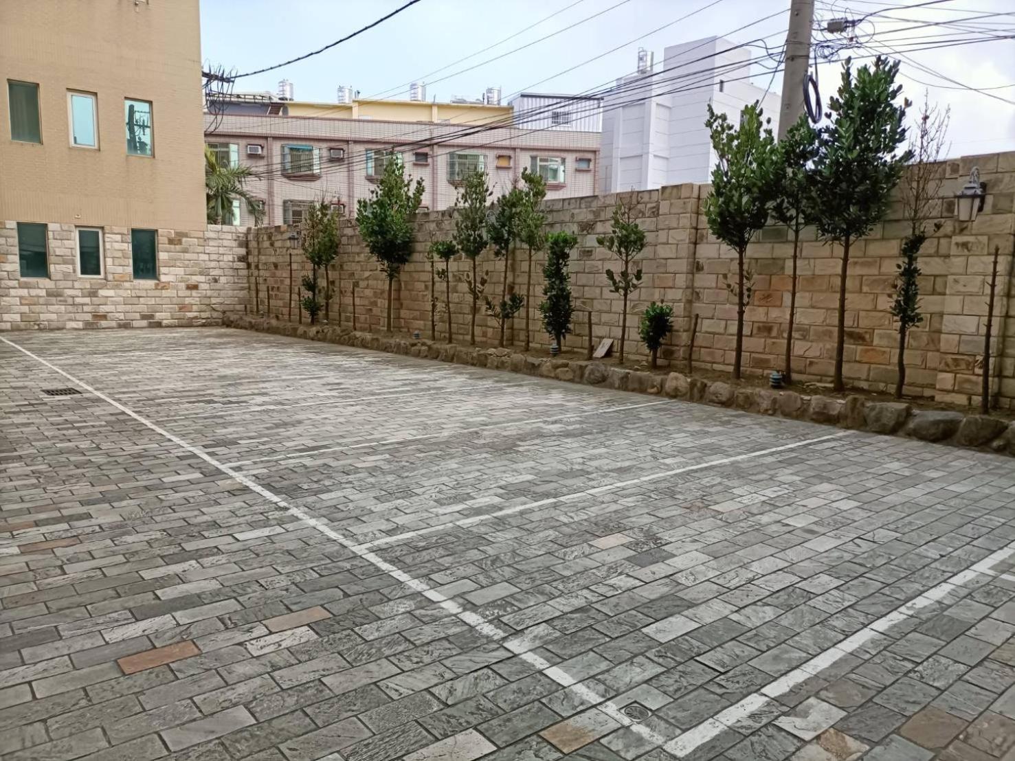 במוטל Huwei 御花園商務旅舘虎尾舘-金花園汽車旅舘066 מראה חיצוני תמונה